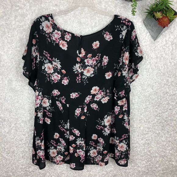 Torrid Black Floral Flutter Sleeve Georgette Top - Picture 3 of 8